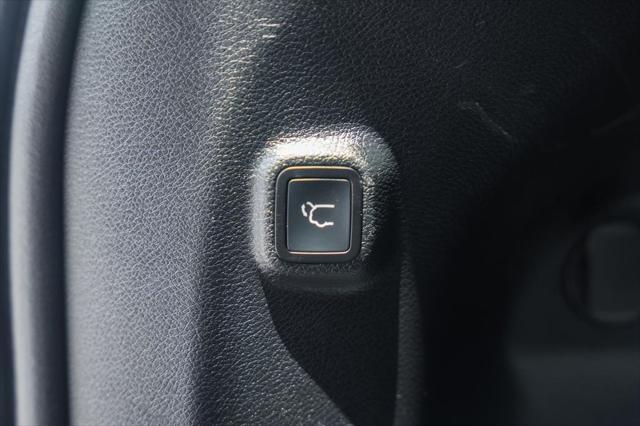 used 2022 Jeep Cherokee car, priced at $25,000
