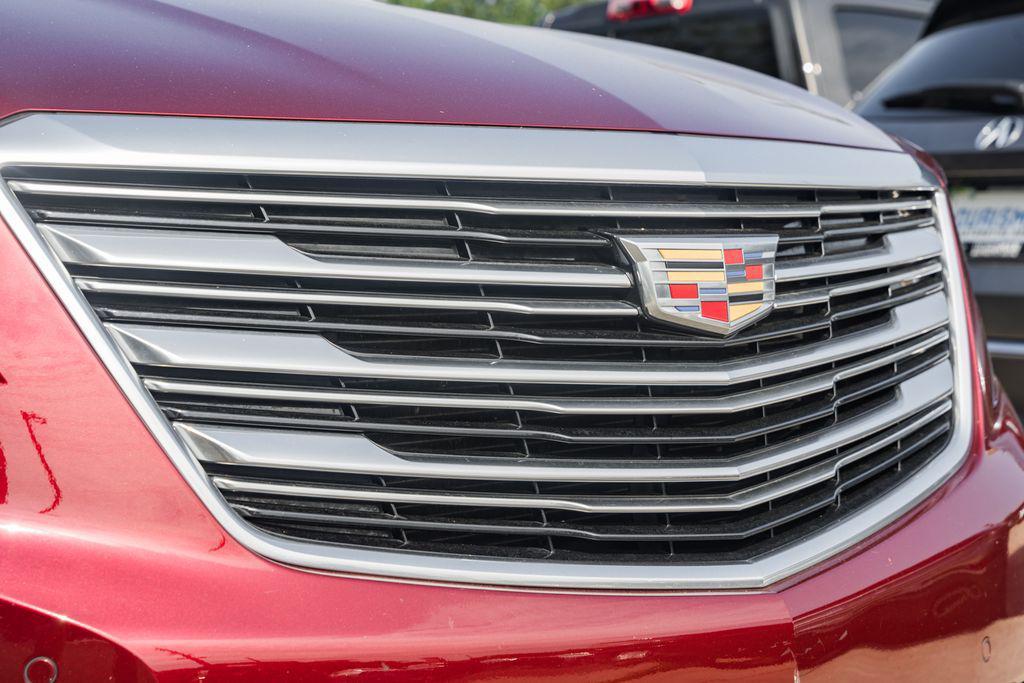 used 2018 Cadillac XT5 car, priced at $19,500