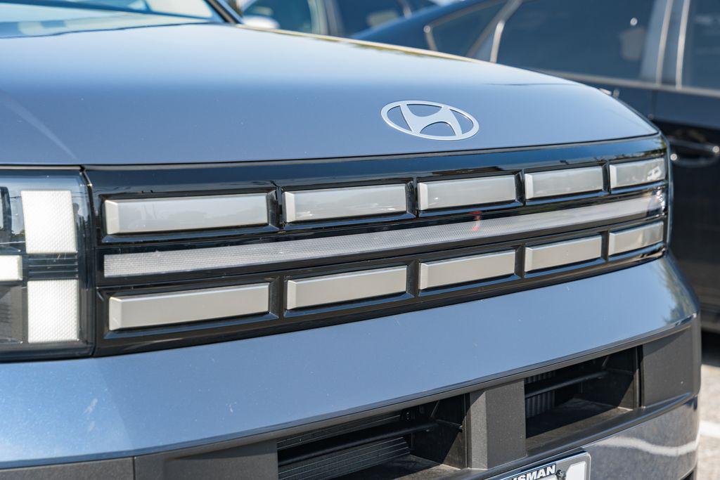 used 2025 Hyundai Santa Fe car, priced at $34,000