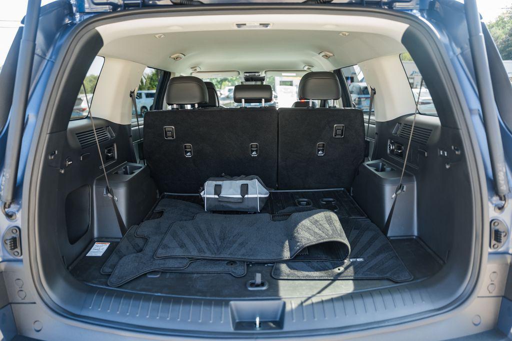 used 2025 Hyundai Santa Fe car, priced at $34,000