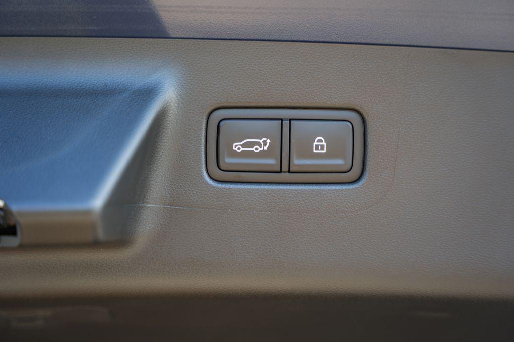 new 2025 Hyundai Santa Fe car, priced at $47,397