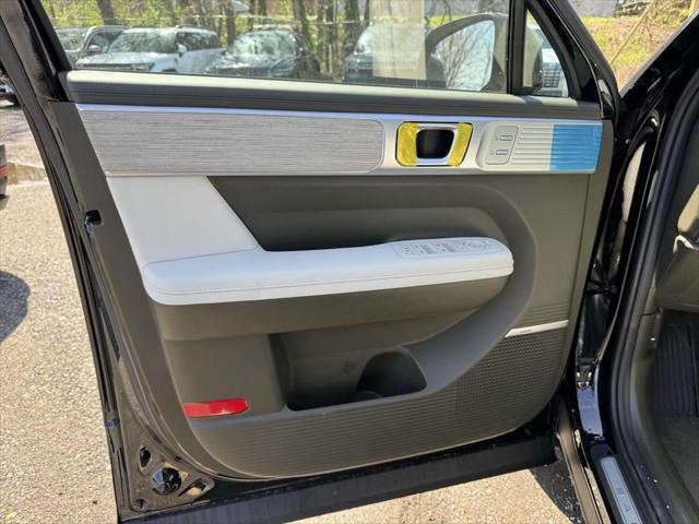 new 2025 Hyundai SANTA FE HEV car, priced at $46,527