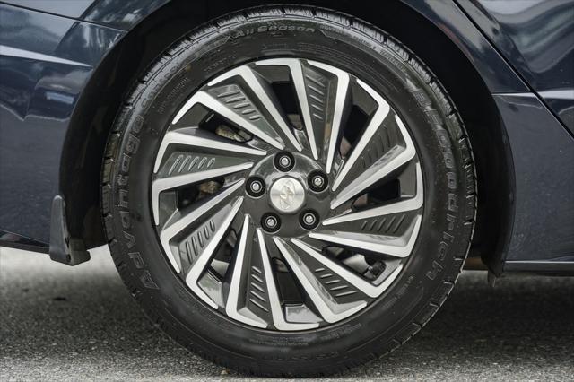 used 2022 Hyundai Sonata Hybrid car, priced at $19,000