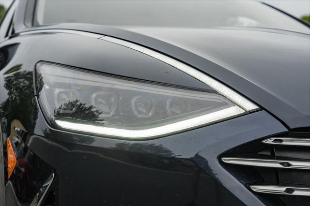 used 2022 Hyundai Sonata Hybrid car, priced at $19,000