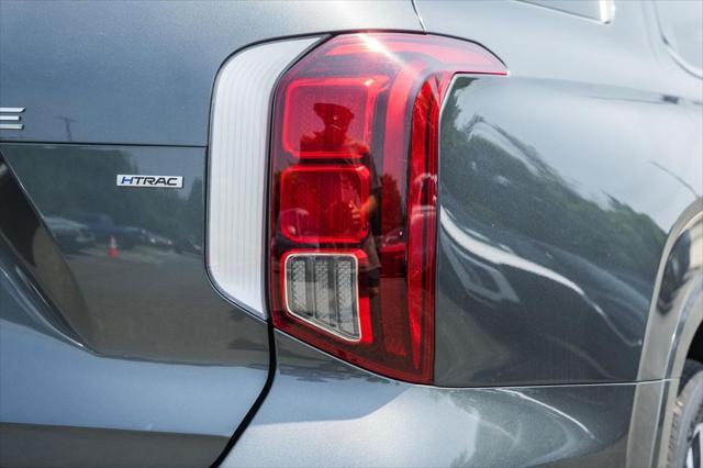 new 2025 Hyundai Palisade car, priced at $53,589