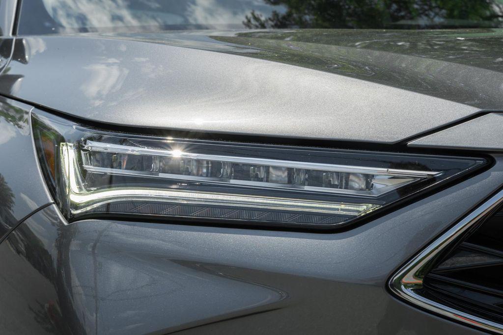 used 2025 Acura MDX car, priced at $45,000