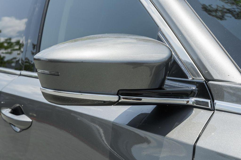 used 2025 Acura MDX car, priced at $45,000