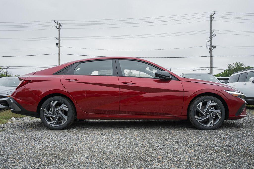 new 2025 Hyundai Elantra car, priced at $19,806