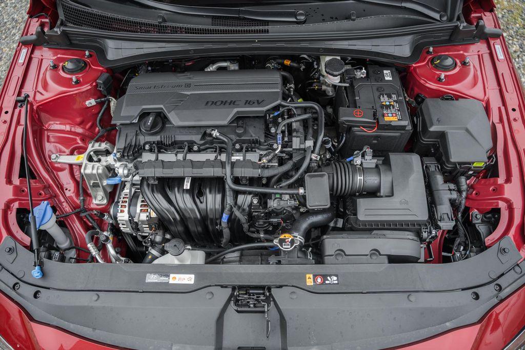 new 2025 Hyundai Elantra car, priced at $19,806