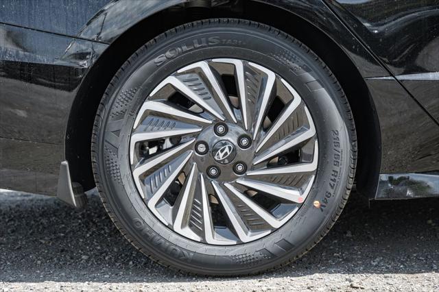 new 2025 Hyundai Sonata Hybrid car, priced at $37,431