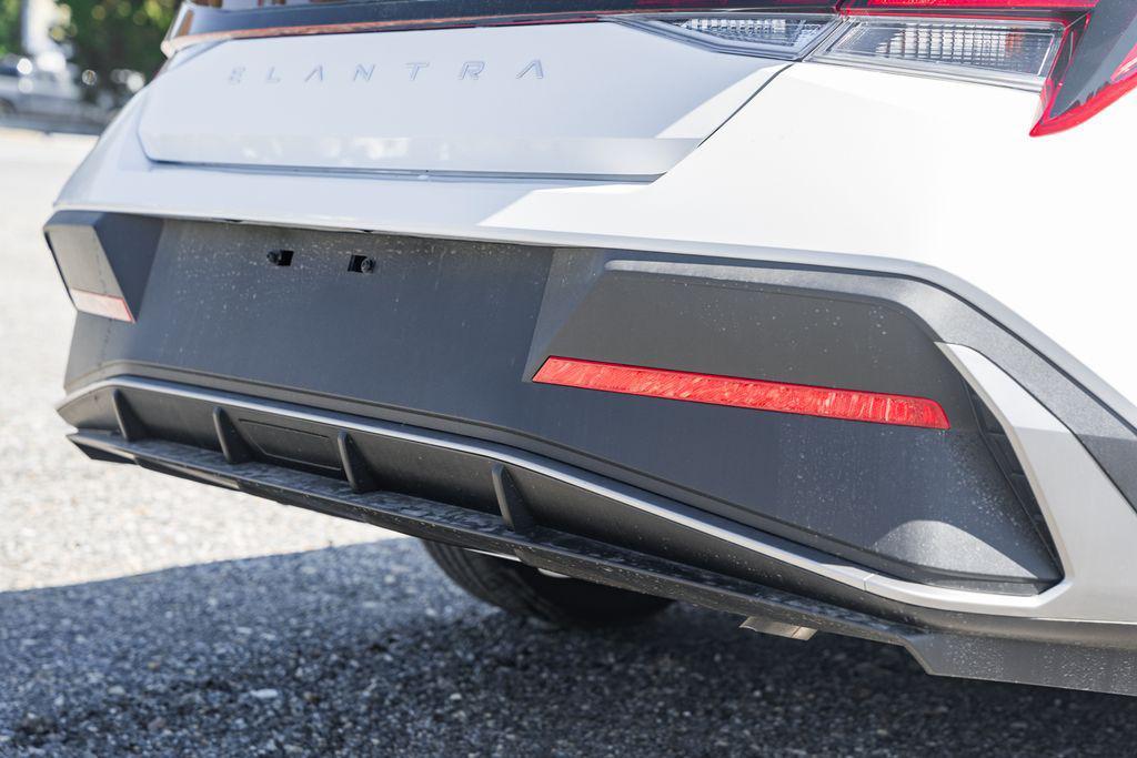 new 2025 Hyundai Elantra car, priced at $19,784