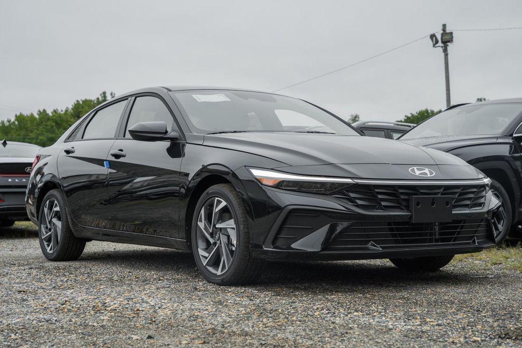 new 2025 Hyundai ELANTRA HEV car, priced at $22,315