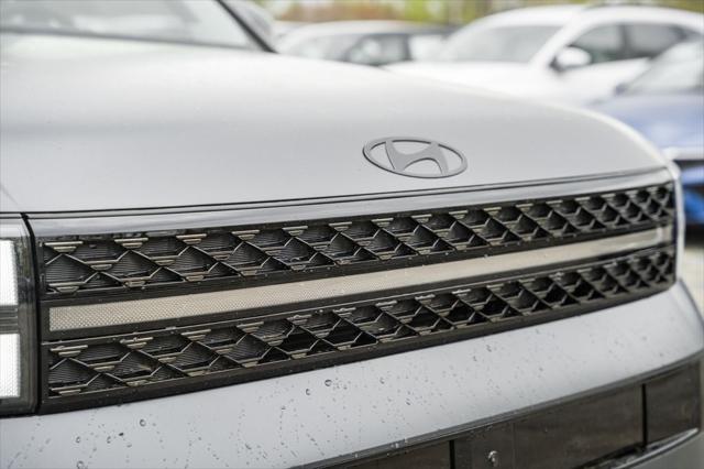 new 2025 Hyundai SANTA FE HEV car, priced at $47,686