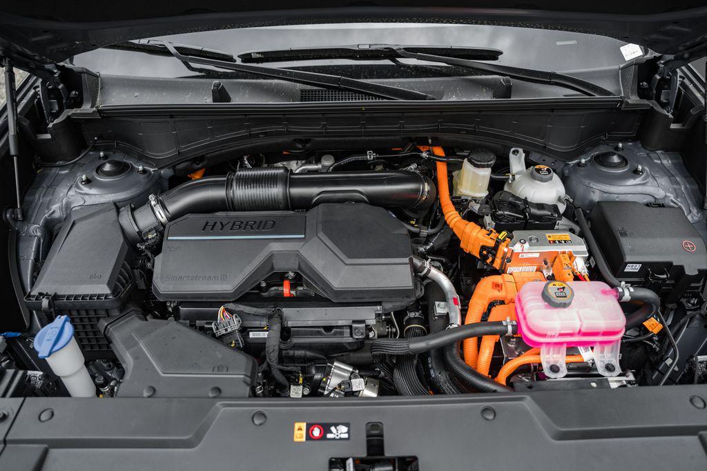 new 2025 Hyundai SANTA FE HEV car, priced at $42,747