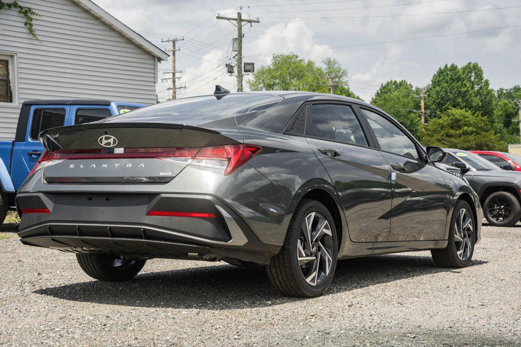 new 2025 Hyundai ELANTRA HEV car, priced at $22,478