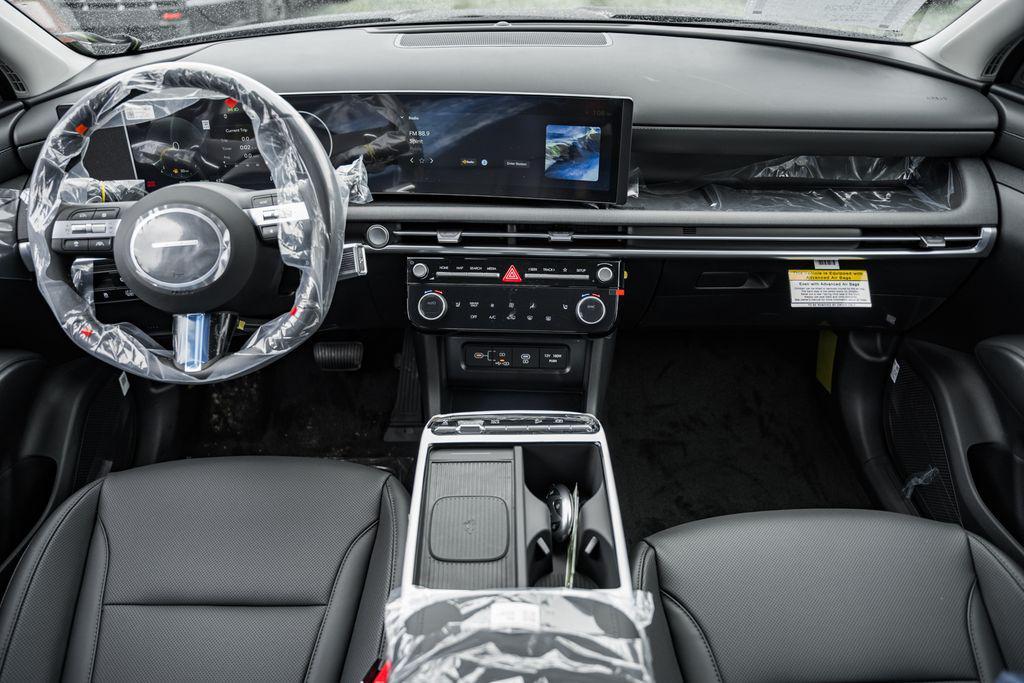 new 2026 Hyundai TUCSON Hybrid car, priced at $33,233