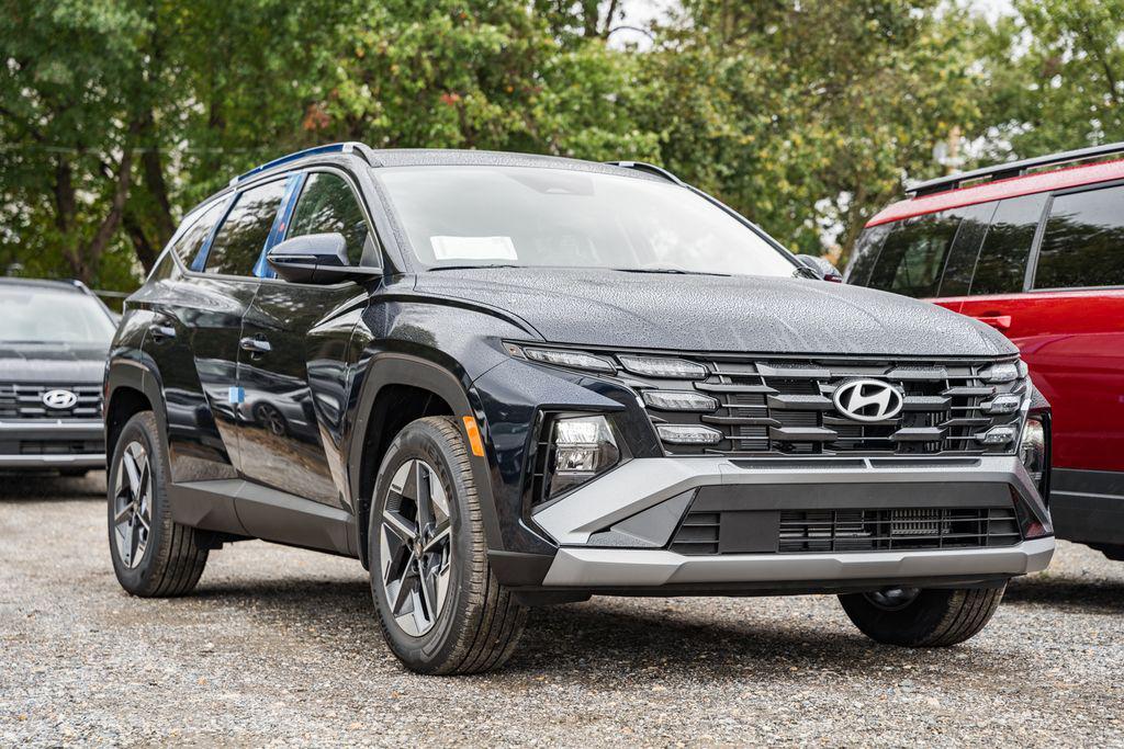 new 2026 Hyundai TUCSON Hybrid car, priced at $33,233