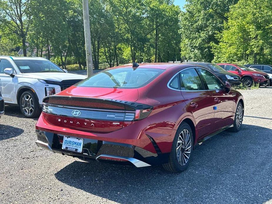 new 2024 Hyundai Sonata Hybrid car, priced at $31,675