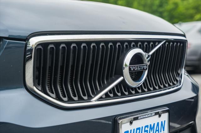 used 2021 Volvo XC40 car, priced at $23,000