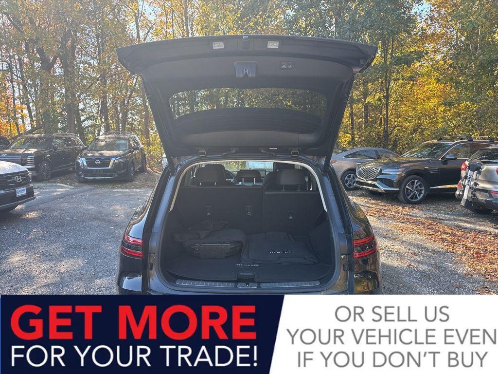 used 2025 Genesis GV70 car, priced at $40,000