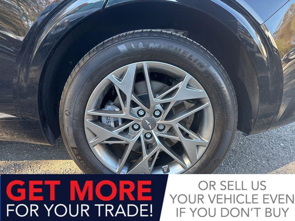 used 2025 Genesis GV70 car, priced at $40,000