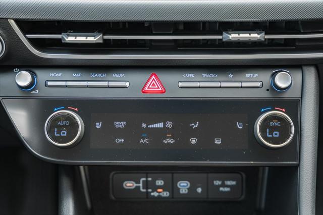 new 2025 Hyundai Sonata Hybrid car, priced at $32,122