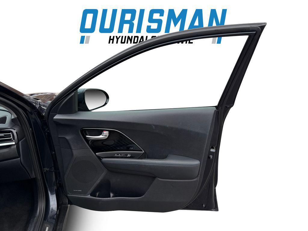 used 2022 Kia Niro EV car, priced at $17,445