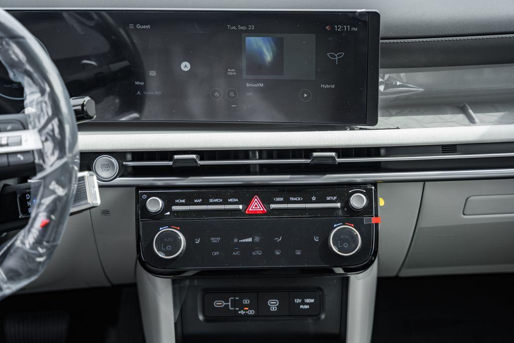 new 2025 Hyundai TUCSON Hybrid car, priced at $31,181