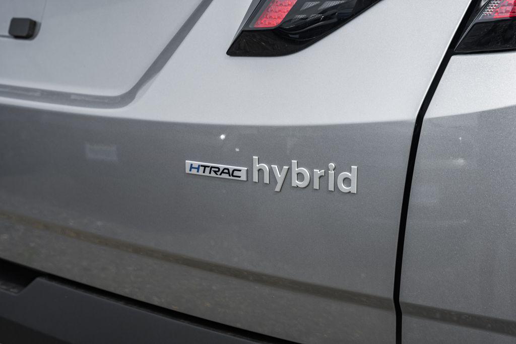 new 2025 Hyundai TUCSON Hybrid car, priced at $31,181