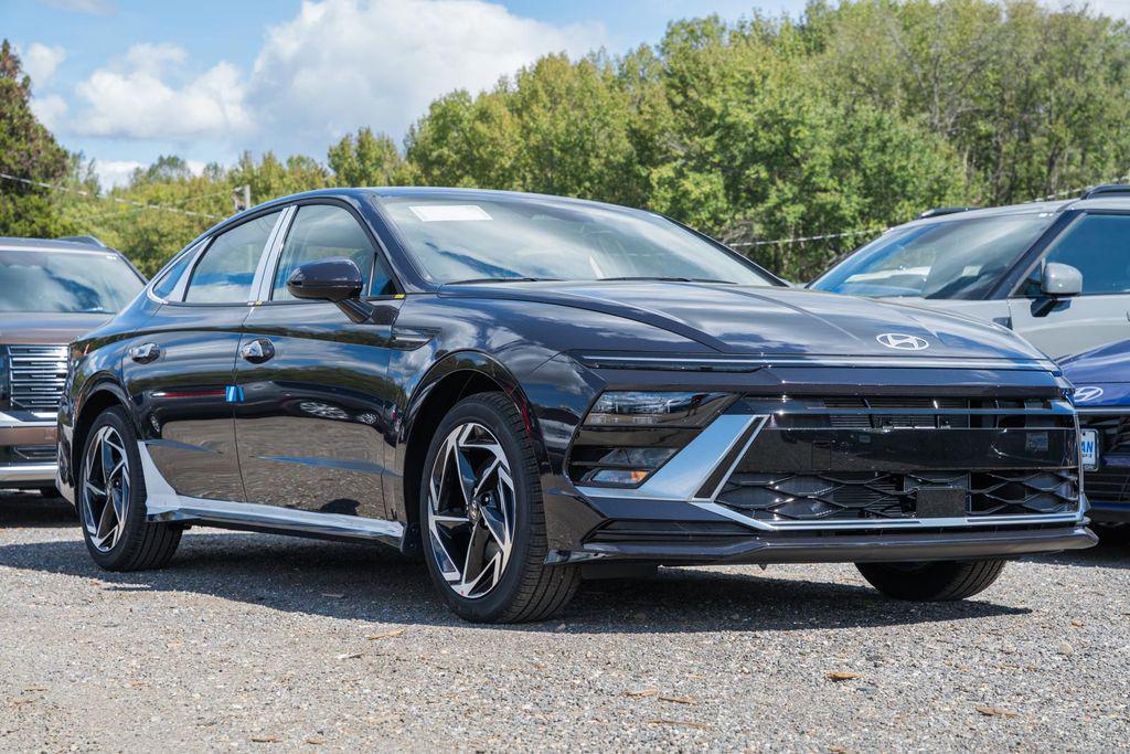 new 2026 Hyundai Sonata car, priced at $29,318