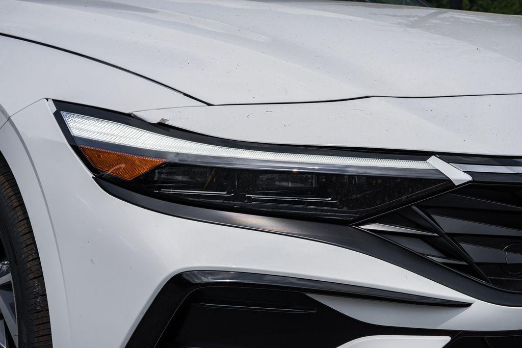 new 2025 Hyundai Elantra car, priced at $23,247