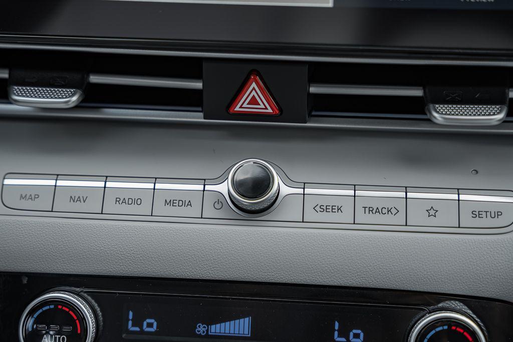 new 2025 Hyundai Elantra car, priced at $23,247