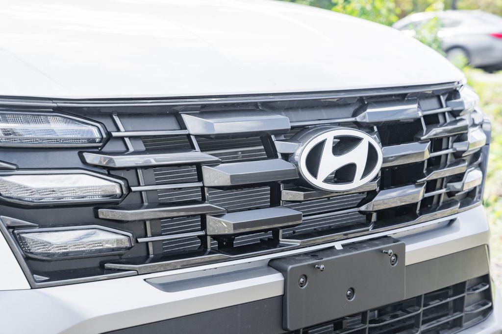 new 2026 Hyundai Tucson car, priced at $26,009