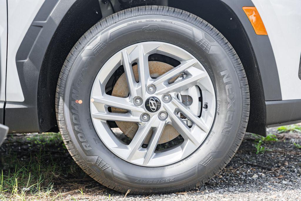 new 2026 Hyundai Tucson car, priced at $26,009