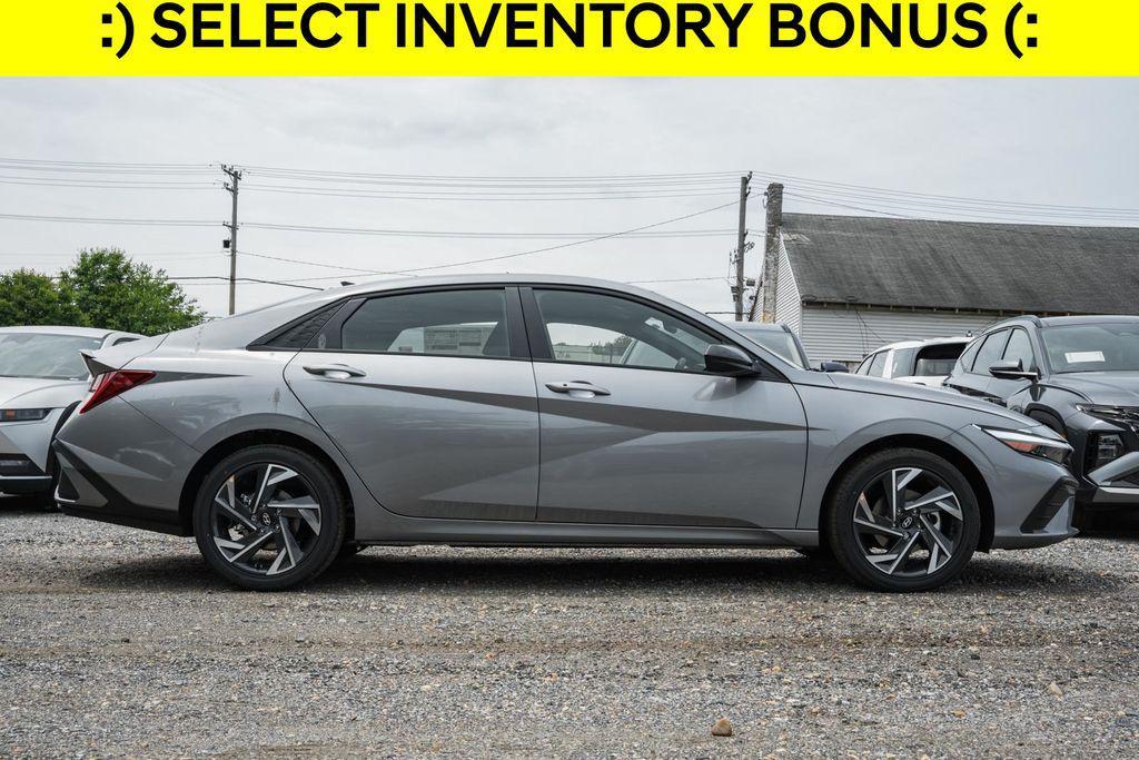 new 2025 Hyundai ELANTRA HEV car, priced at $26,458