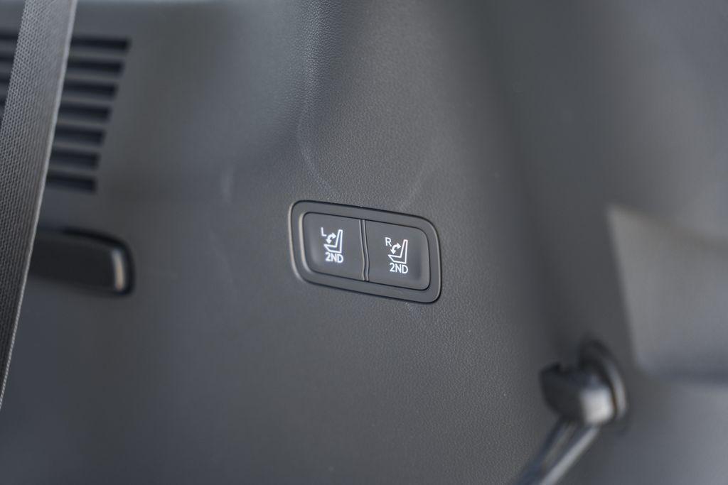 new 2026 Hyundai SANTA FE HEV car, priced at $44,559