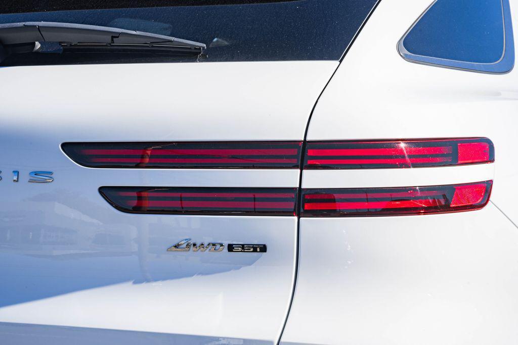 new 2025 Genesis GV70 car, priced at $54,107