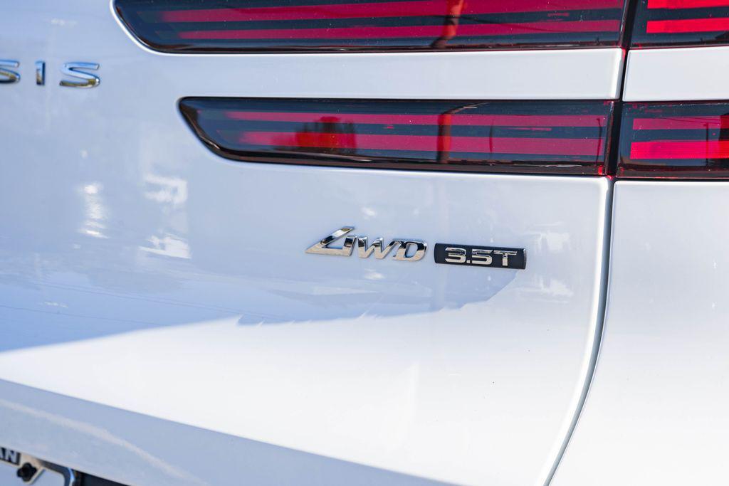 new 2025 Genesis GV70 car, priced at $54,107