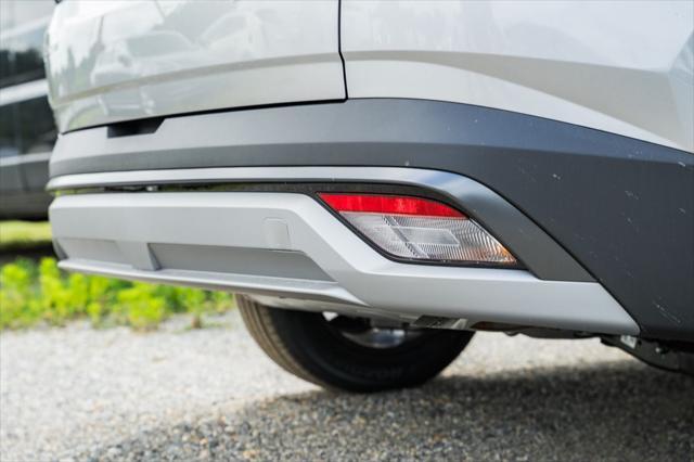 new 2025 Hyundai TUCSON Hybrid car, priced at $37,834
