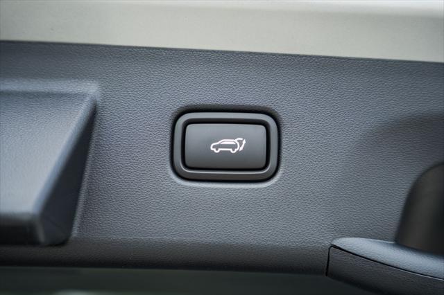 new 2025 Hyundai TUCSON Hybrid car, priced at $37,834