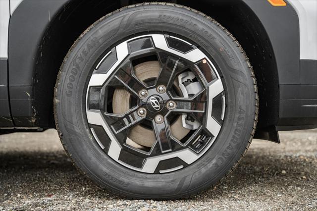 new 2025 Hyundai Santa Fe car, priced at $40,182