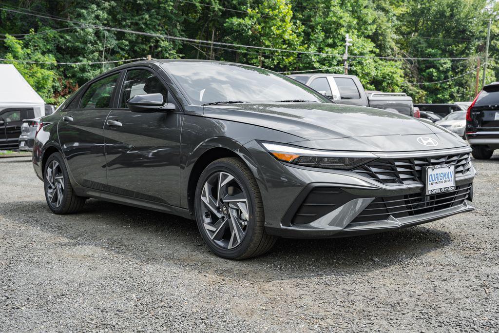 new 2025 Hyundai ELANTRA HEV car, priced at $22,705