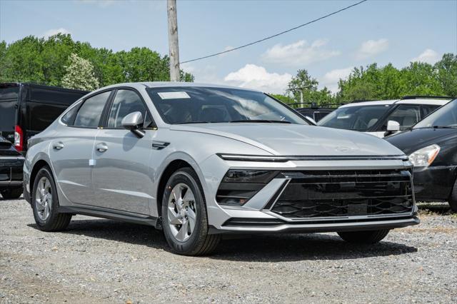 new 2025 Hyundai Sonata car, priced at $27,745