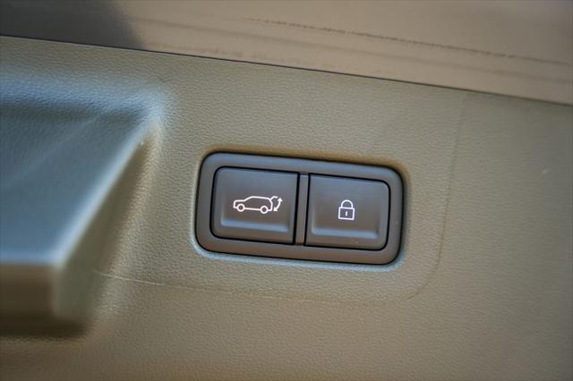 new 2025 Hyundai SANTA FE HEV car, priced at $45,661