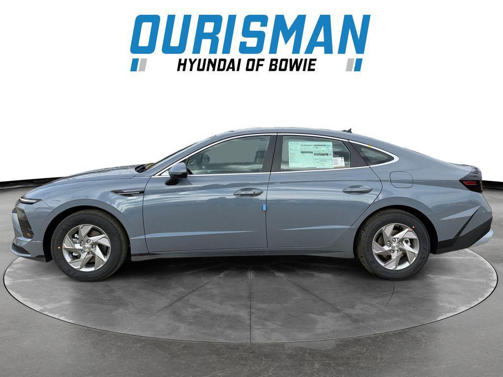 new 2026 Hyundai Sonata car, priced at $25,786