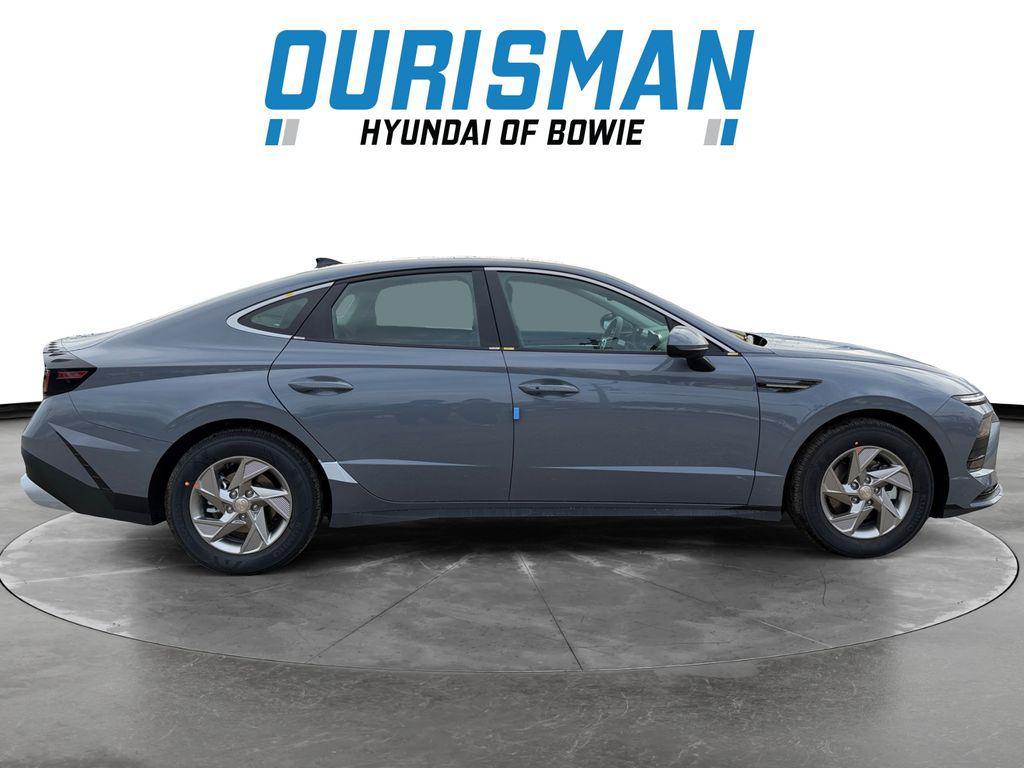 new 2026 Hyundai Sonata car, priced at $25,786