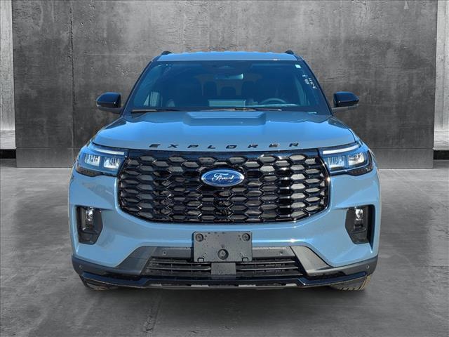 new 2025 Ford Explorer car, priced at $46,925