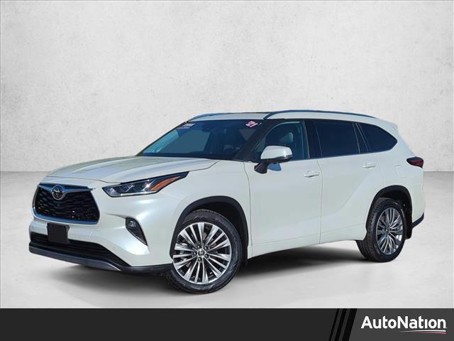 used 2021 Toyota Highlander car, priced at $32,838