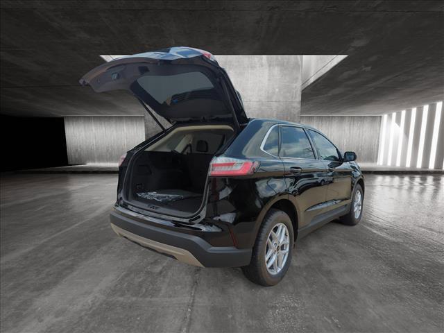 new 2024 Ford Edge car, priced at $37,421