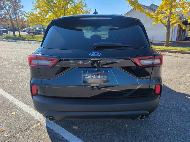 new 2025 Ford Escape car, priced at $33,470